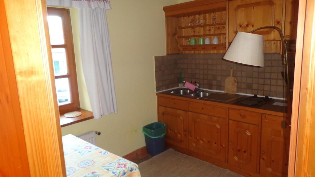 Hirschenhof Hotel Graz Room photo